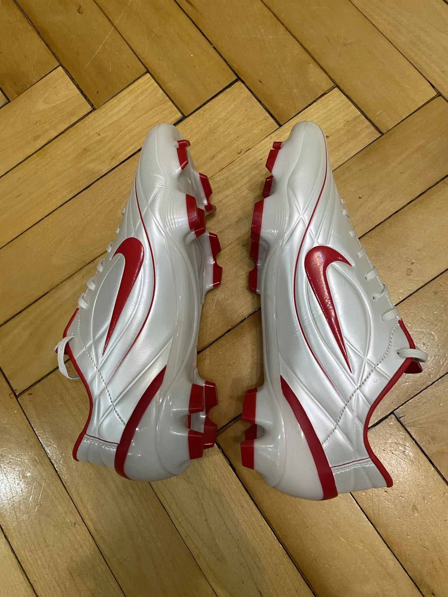 Футбольные бутсы Nike mercurial R9 - миниатюра 2