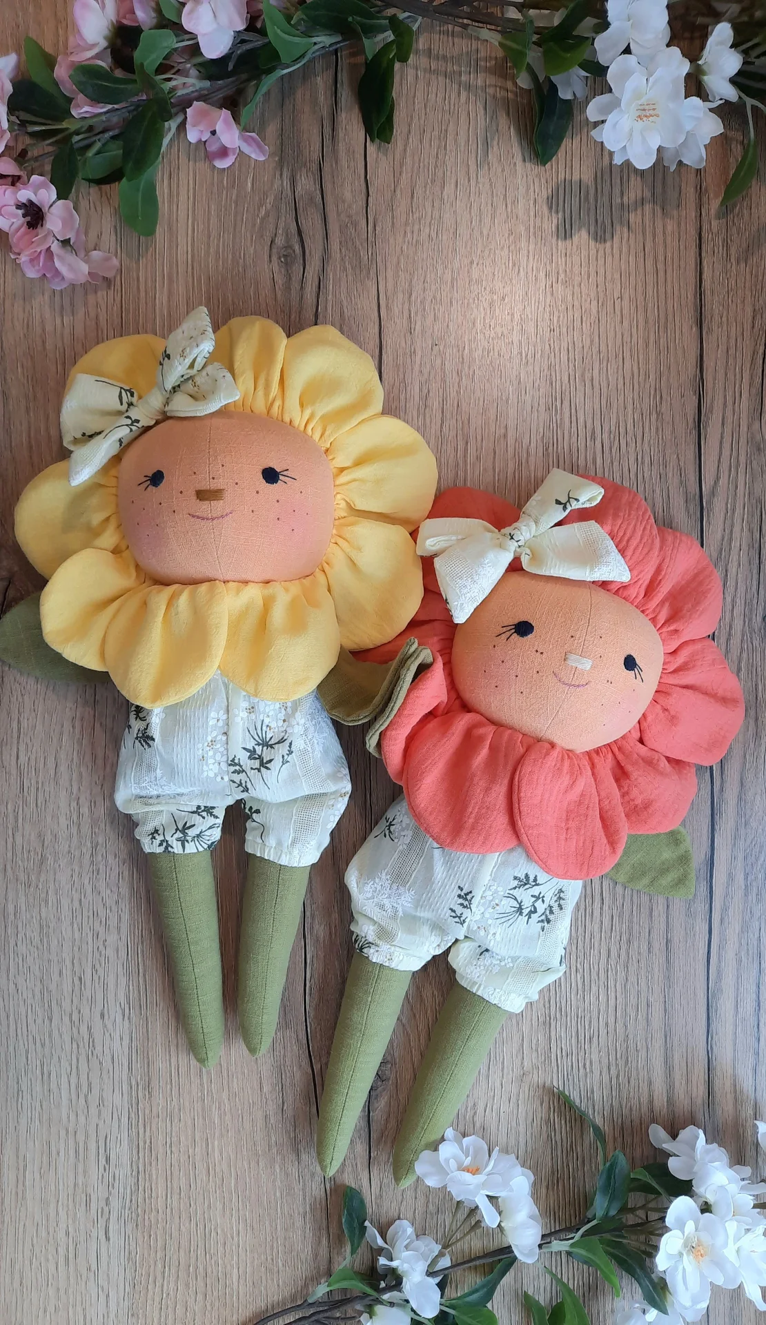 Цветок розовы с одеждой+лист-кроватка мягкая кукла - миниатюра 8