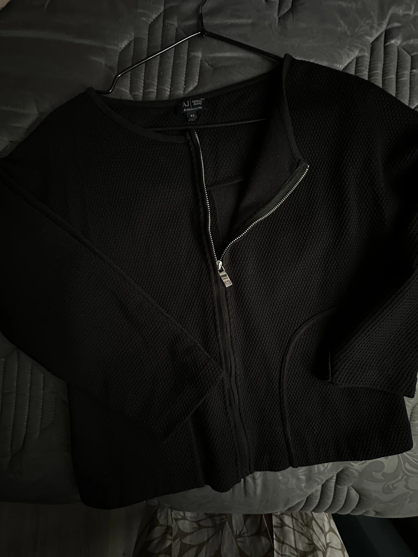Продам бомбер Armani - миниатюра 2
