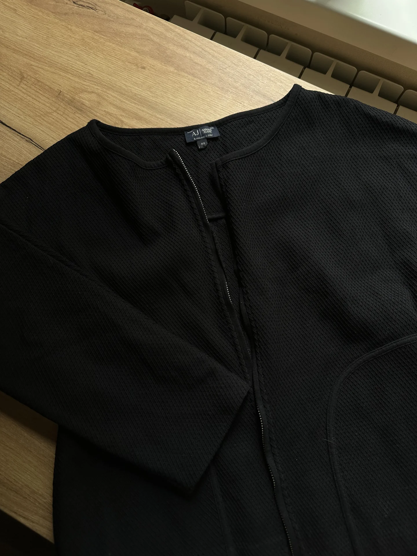 Продам бомбер Armani - миниатюра 6