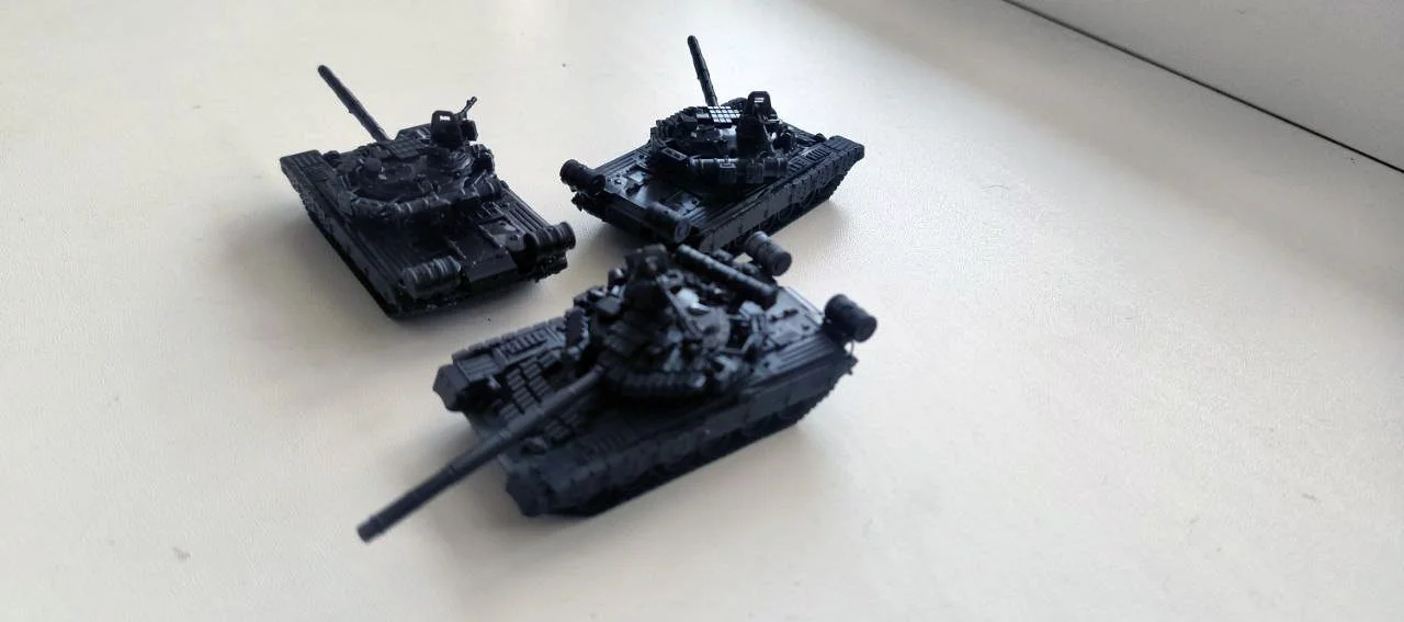 Модель танка Т80БВ 1:100 - миниатюра 5