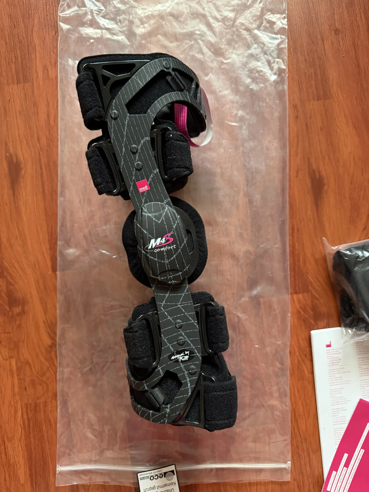 Ортез коленный medi M.4s comfort short - миниатюра 3