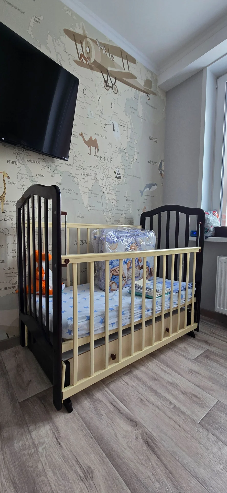 Детская кроватка с маятником - изображение 1