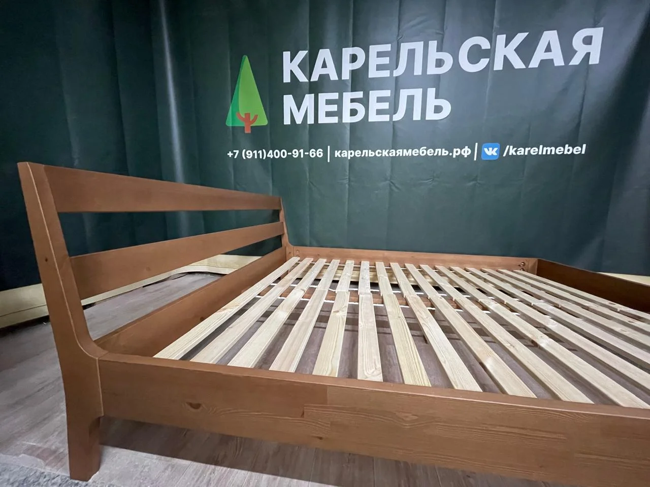 Кровать двуспальная из массива Италия - миниатюра 3