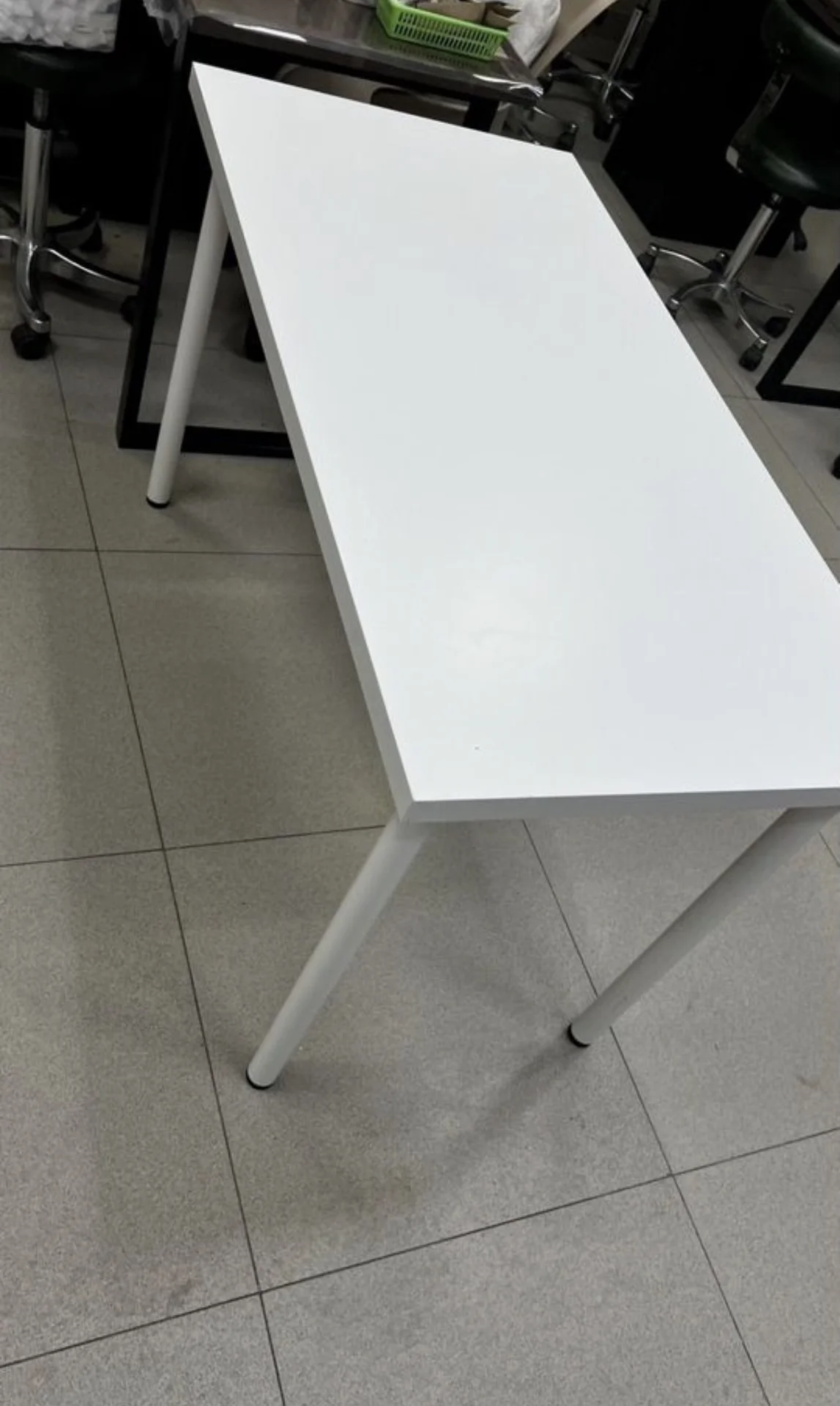 Стол IKEA - миниатюра 2
