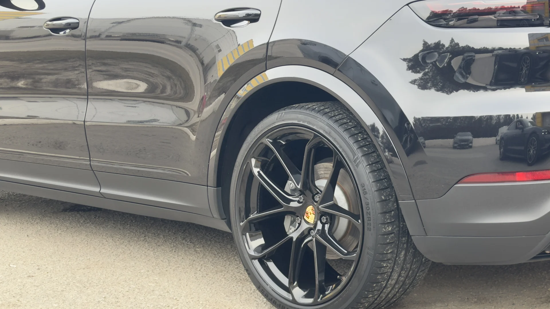 Porsche cayenne coupe S - миниатюра 2
