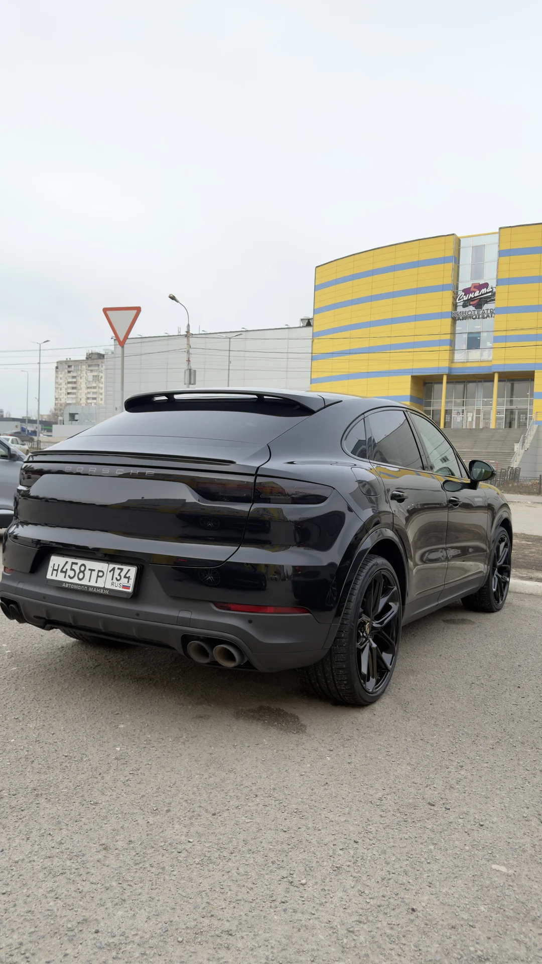 Porsche cayenne coupe S - миниатюра 3