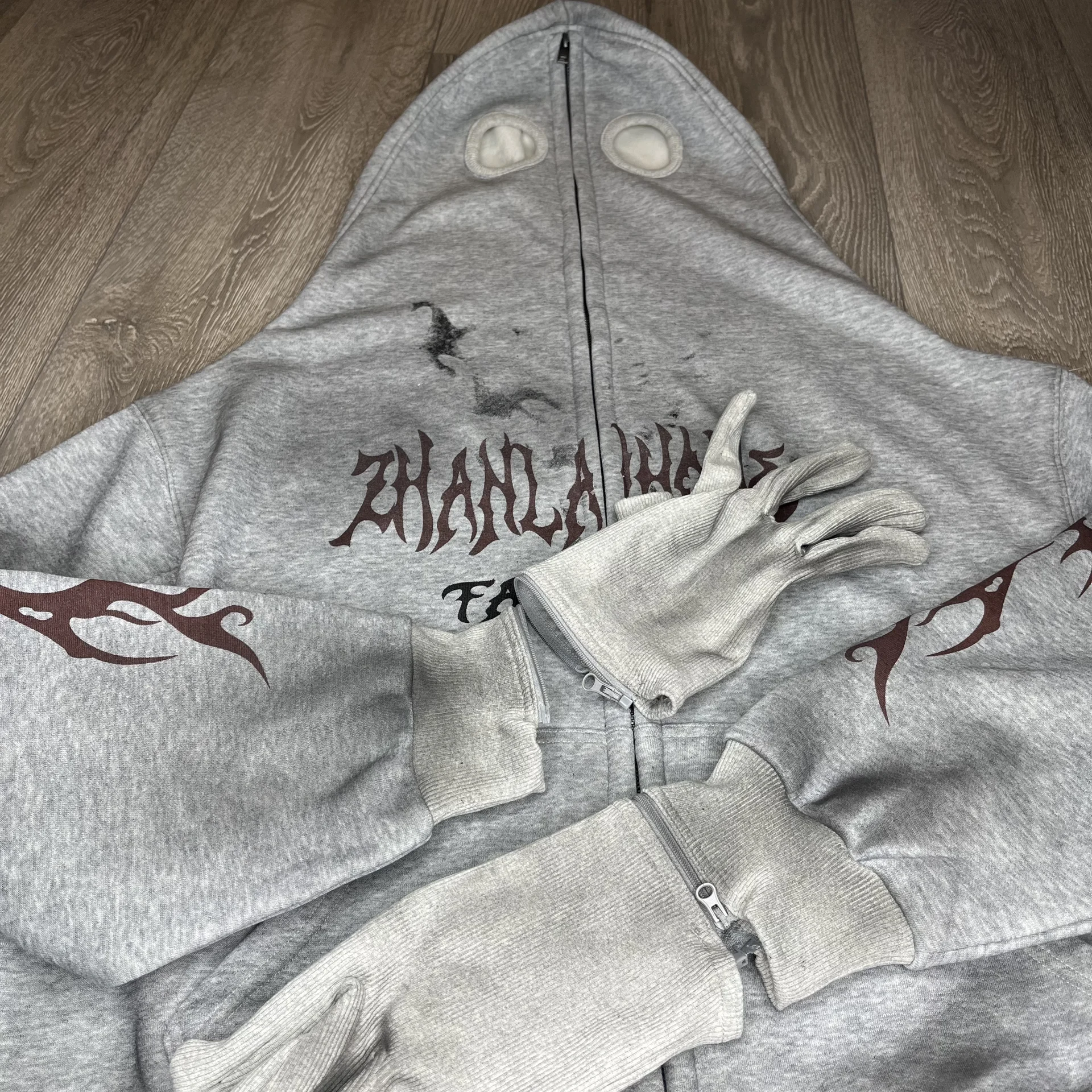 Эксклюзивное Зип-худи Full-zip с маской и перчатка - миниатюра 5