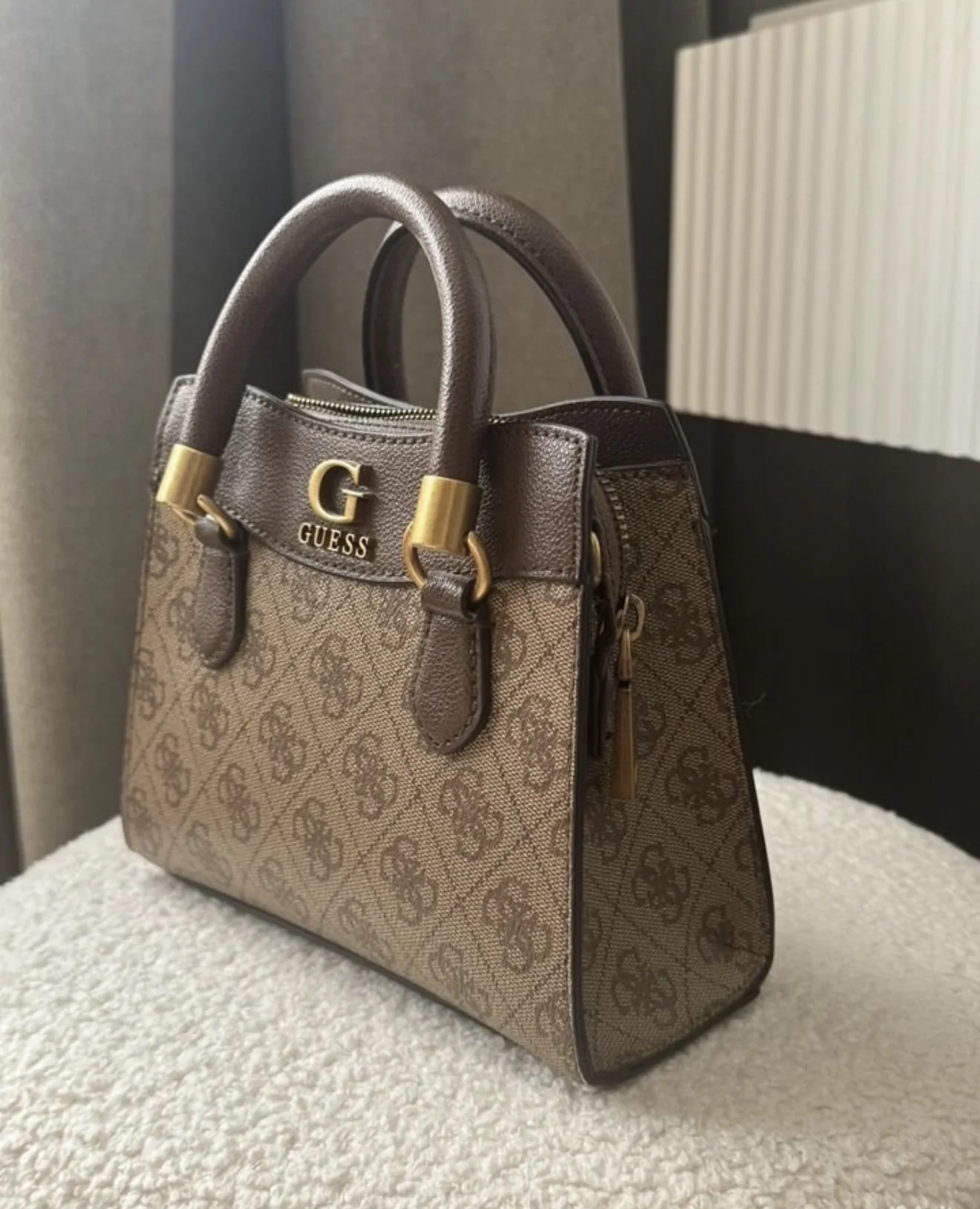 Сумка guess - миниатюра 2