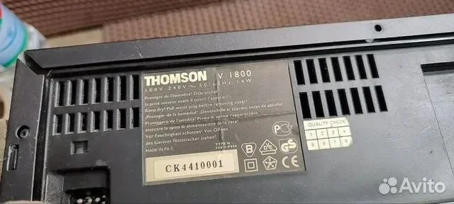 Видеомагнитофон Thomson V 1800 - миниатюра 2