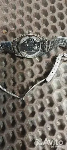 Часы Q & Q water resist женские с секунд стрелкой - миниатюра 3