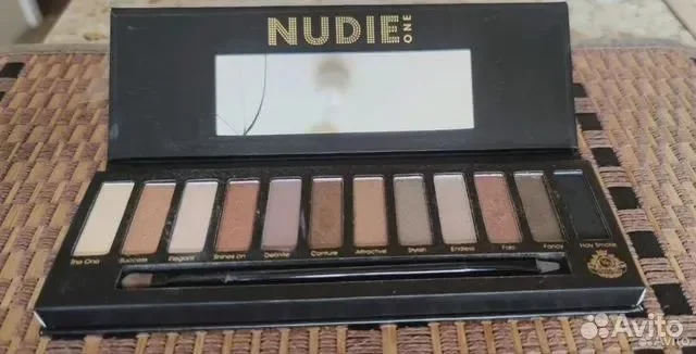 Палетка теней для век Viva la Diva Nudie - изображение 1