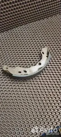 Задняя колодка барабан VW Polo 2010-2020 - изображение 1