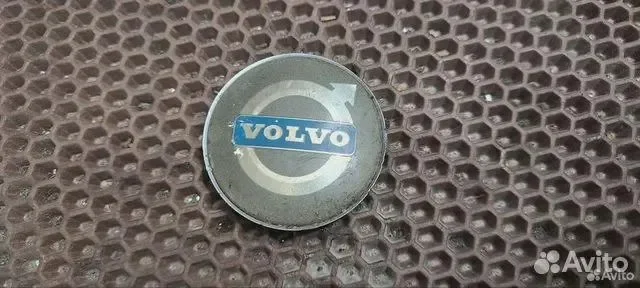 Колпачок заглушка на литой диск для Volvo - изображение 1