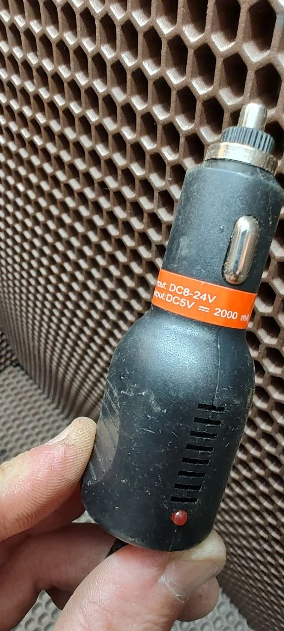 Автомобильное зарядное устройство мини usb T2 - миниатюра 7