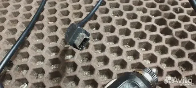 Автомобильное зарядное устройство мини usb T2 - миниатюра 2