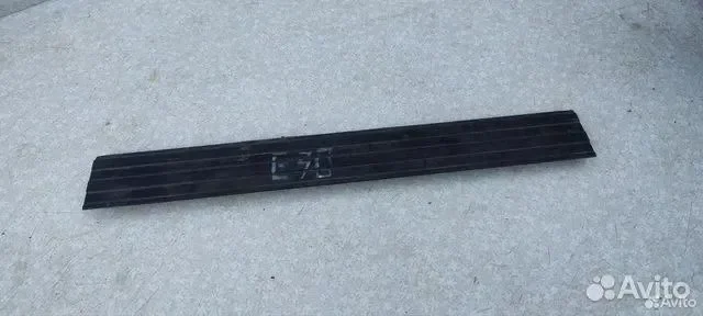Накладка на порог на BMW E30 - миниатюра 6