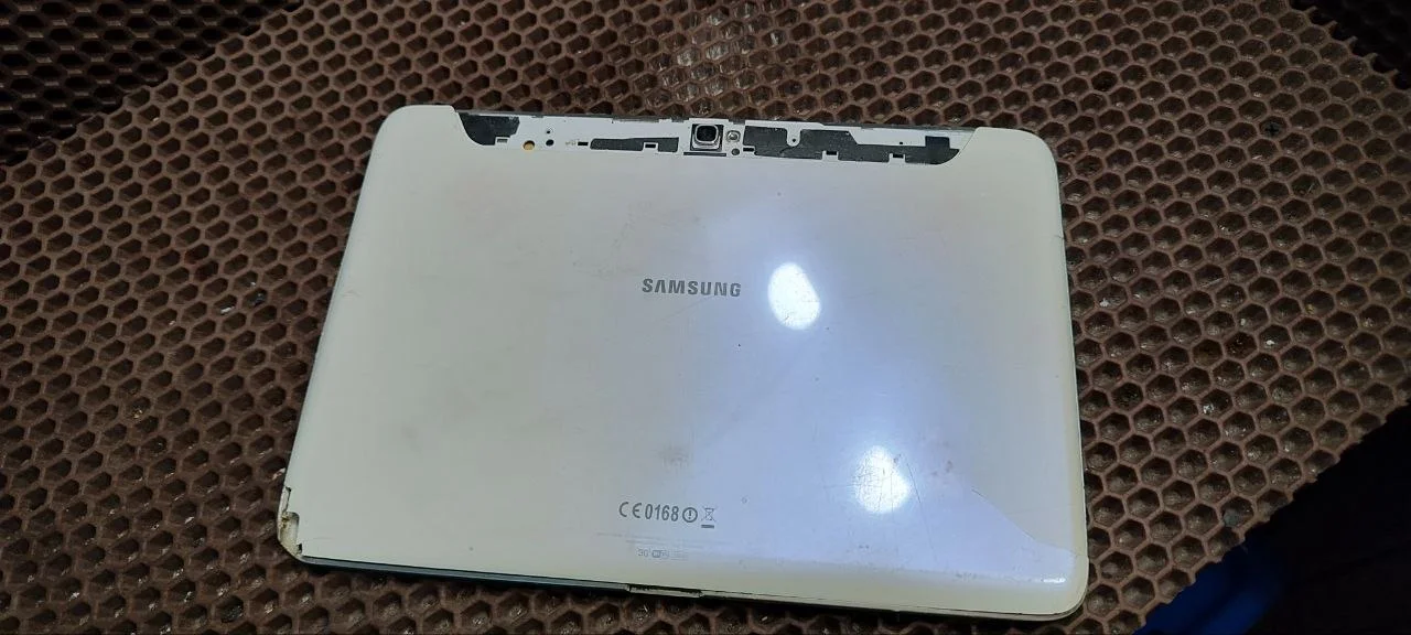 Планшет samsung 10 дюймов на запчасти GT-N8000 - миниатюра 2