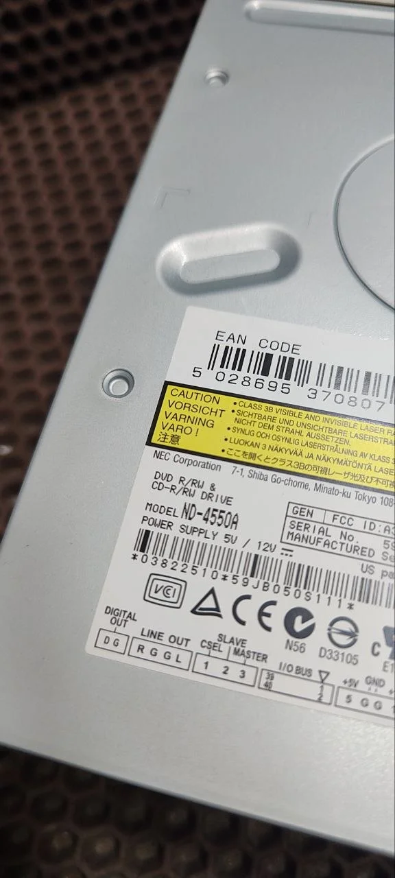 Пишущий DVD NEC на восстановление или запчасти - миниатюра 2