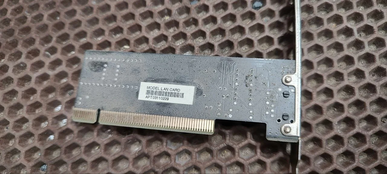 Сетевой адаптер ExeGate EXE-520 - миниатюра 2