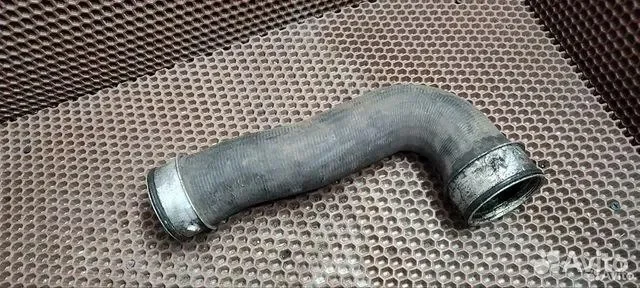 Патрубок (трубопровод, шланг) 1K0145834L 1.9 TDI - изображение 1