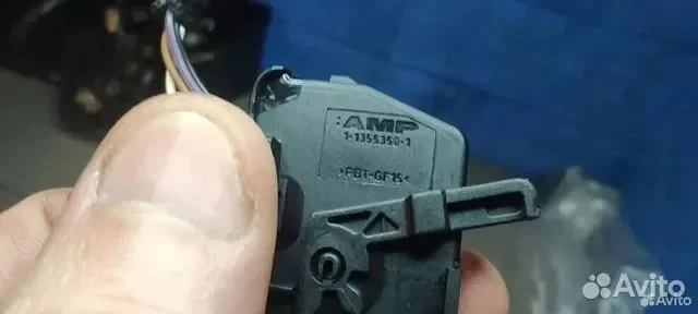 Разъем Audi 113553491 - миниатюра 3