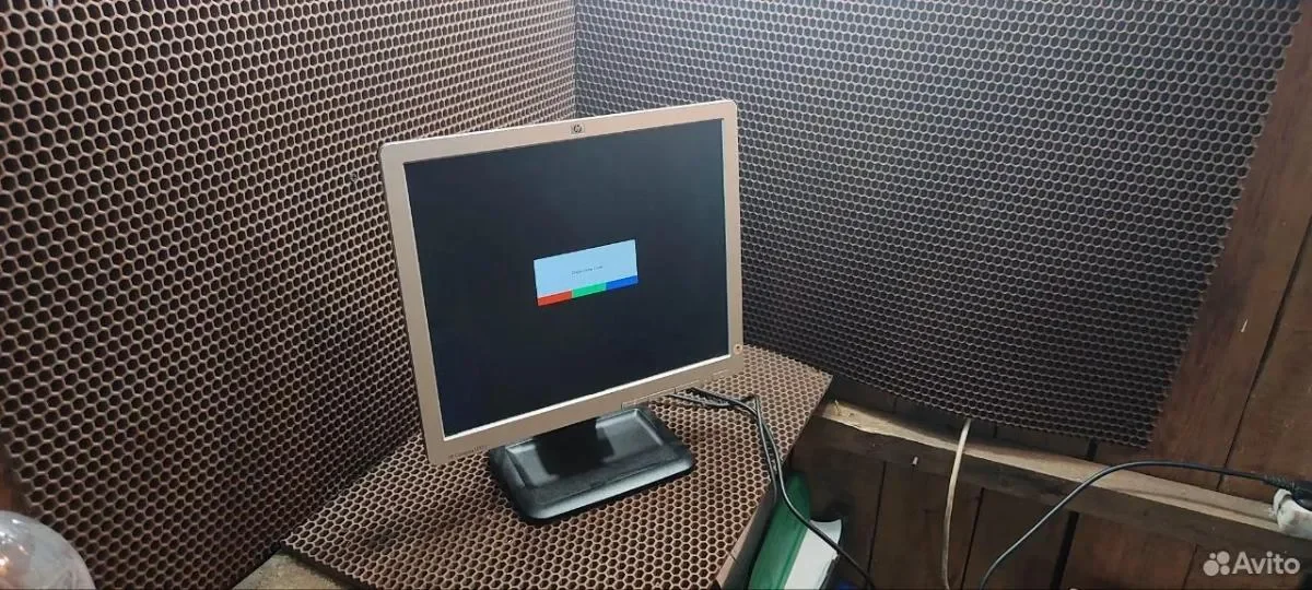HP Compaq LE1711 - изображение 1