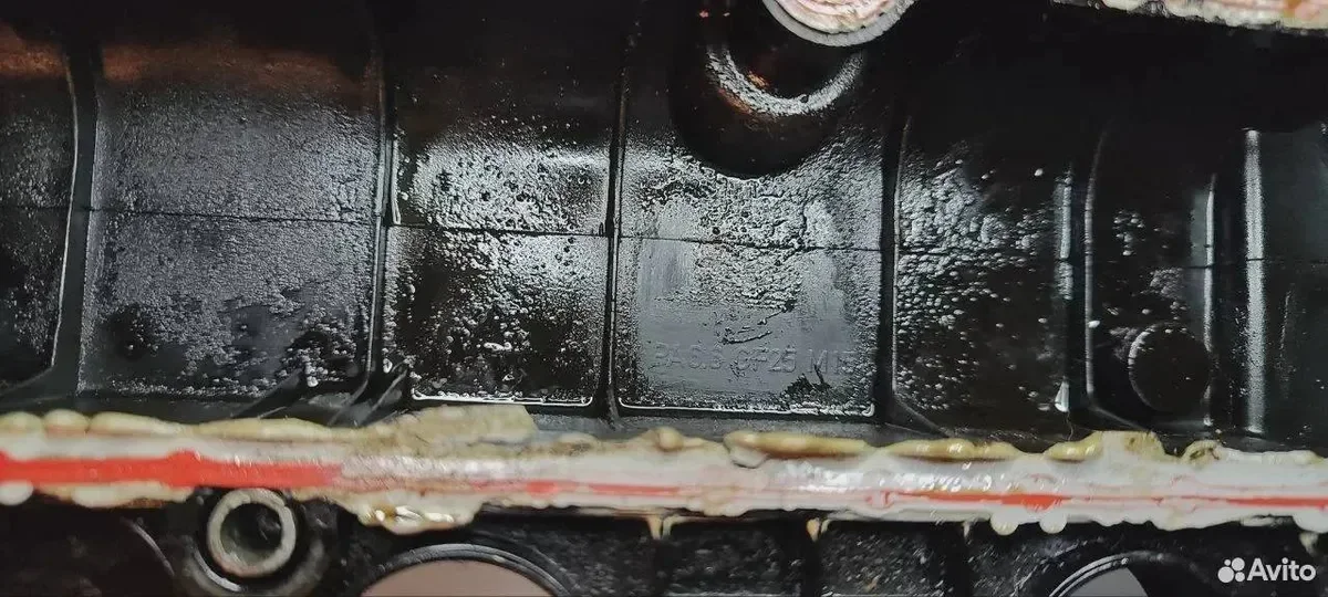 Крышка клапанная Ford Focus CB4 hwdb 2004-2008 - миниатюра 2