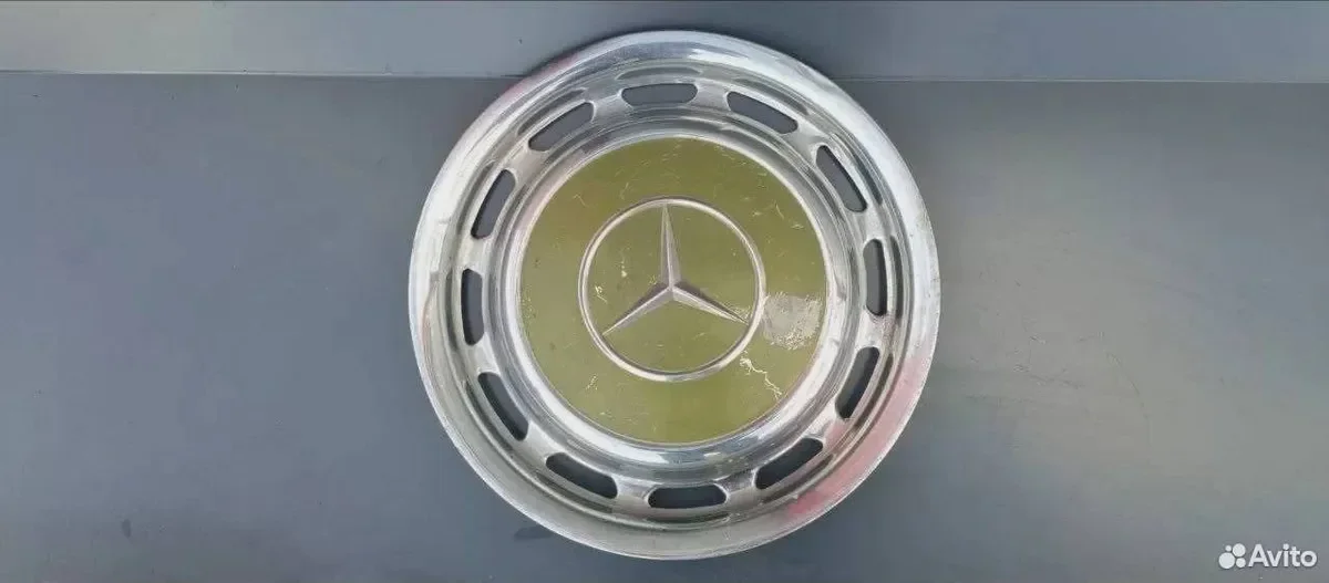 Колесный колпак Mercedes-Benz W123 - изображение 1