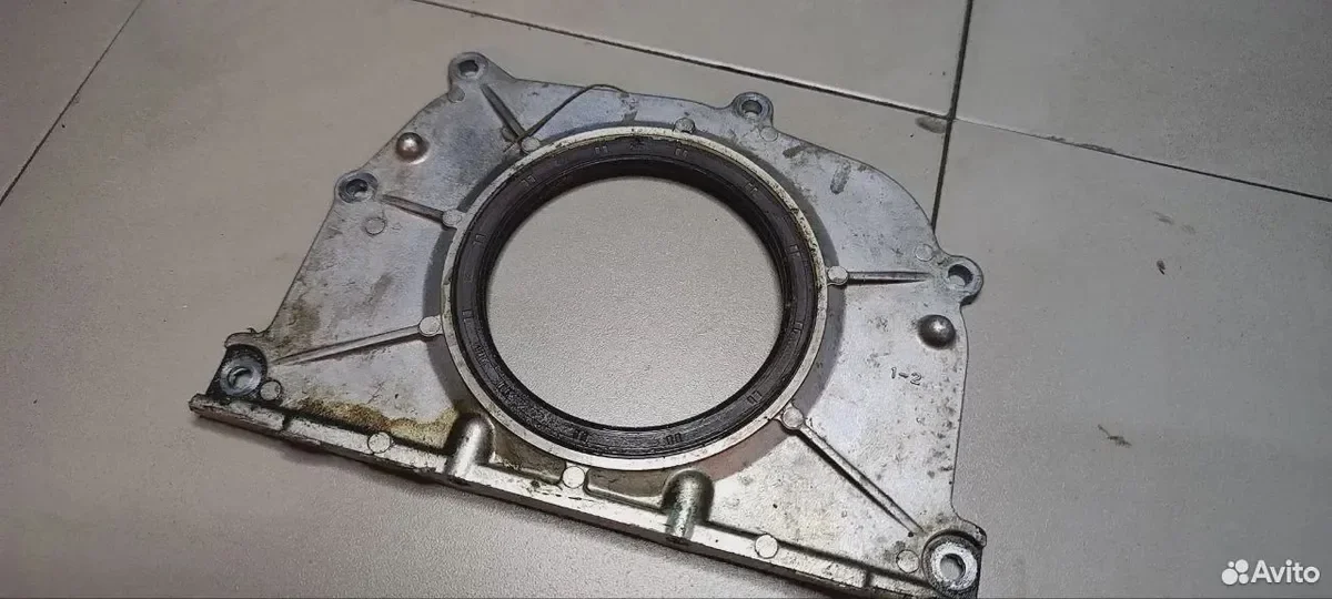 Лобовина двигателя Toyota 4GR-FSE - изображение 1