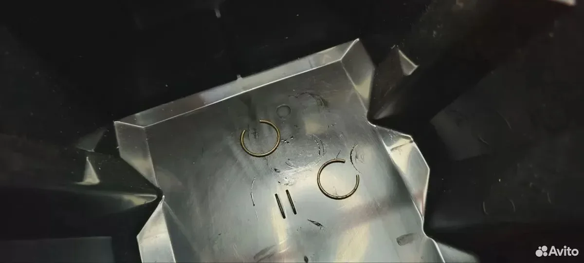 Пружинное стопорное кольцо 11257556955 BMW