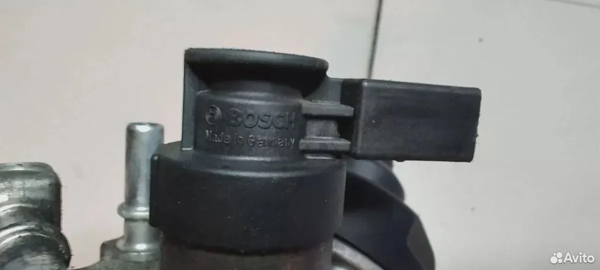 Датчик давления топлива B47 B57 BMW F25 G30 G01 - миниатюра 2