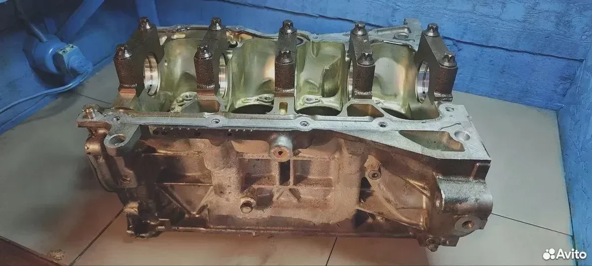 Блок цилиндров Nissan Juke YF15 HR15DE - миниатюра 4