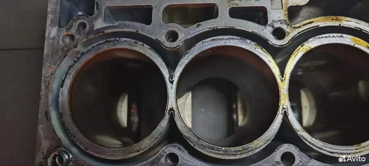 Блок цилиндров Nissan Juke YF15 HR15DE - миниатюра 6