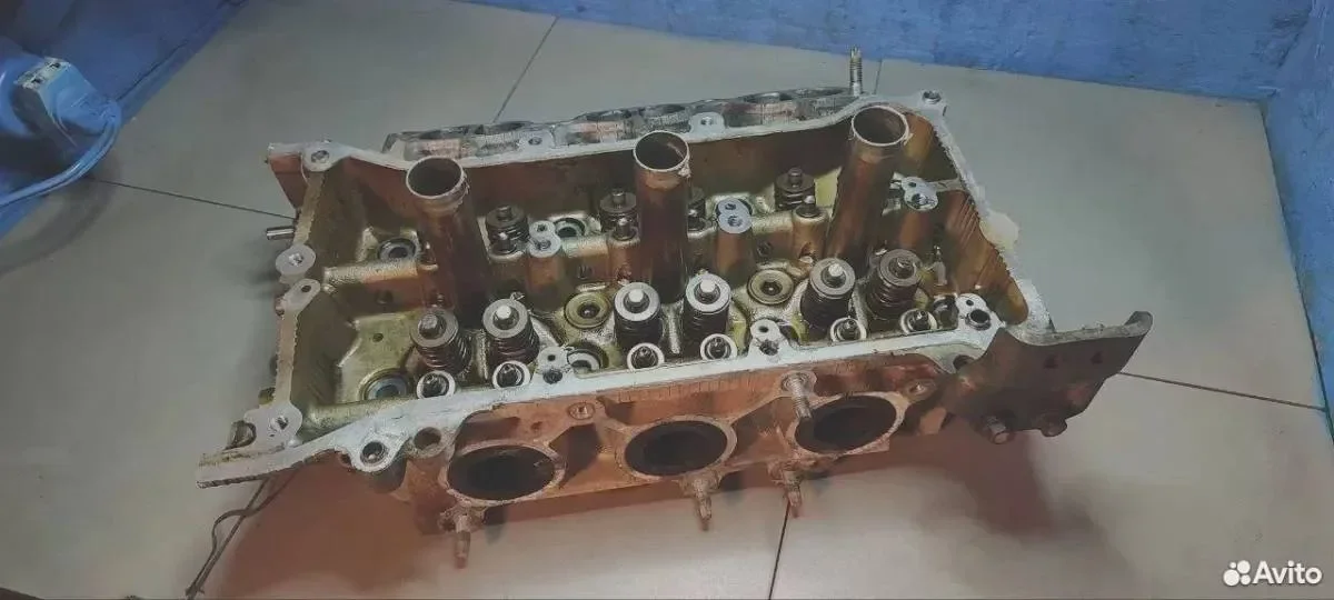 Гбц левая Lexus is 250 4GR-FSE - изображение 1