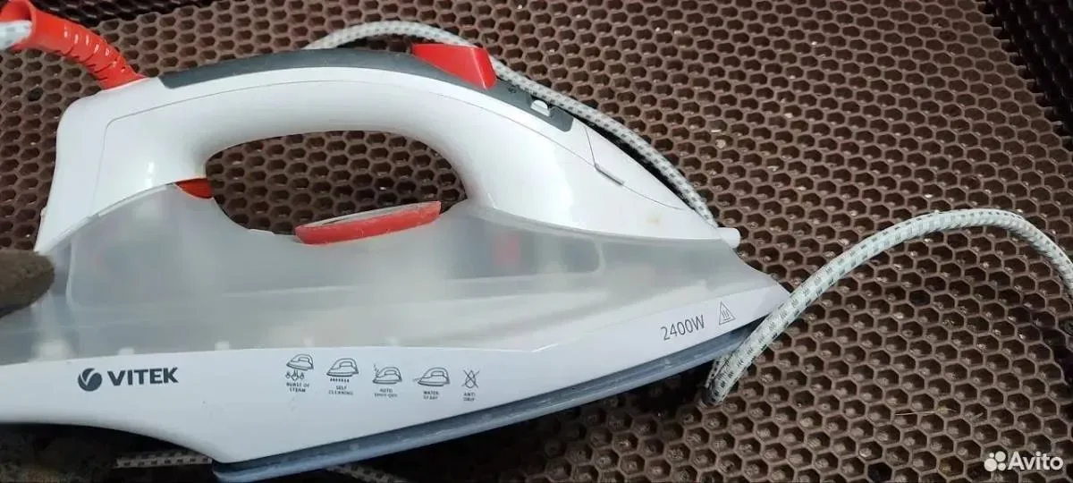 Утюг Vitek VT-8306 G - миниатюра 2