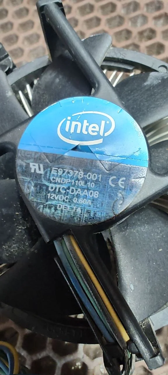 Кулер процеccорный intel оригинал - миниатюра 4