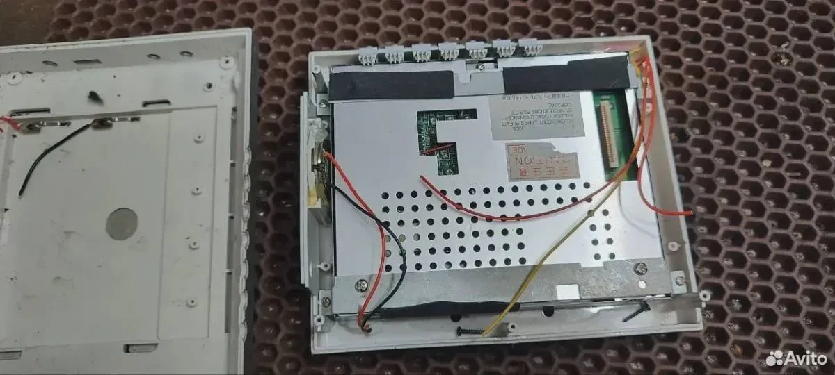 Телевизор TV 5.6" LCD TFT Vitek VT-5006 - миниатюра 3