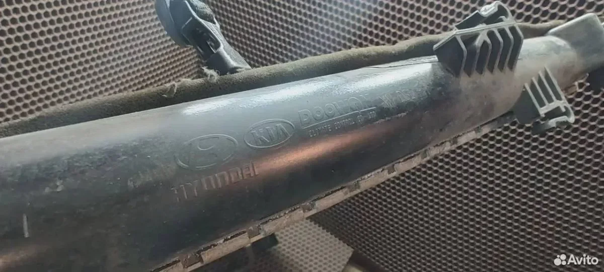 Радиатор охлаждения Kia дефект - миниатюра 5
