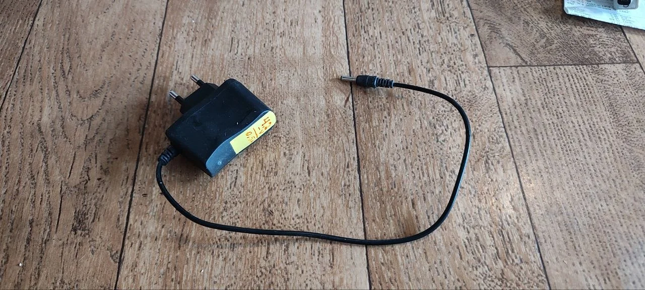 Зарядное устройство 4.2V, 0.5A - изображение 1