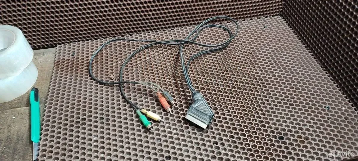 Кабель Scart-4RCA 1.1м - изображение 1