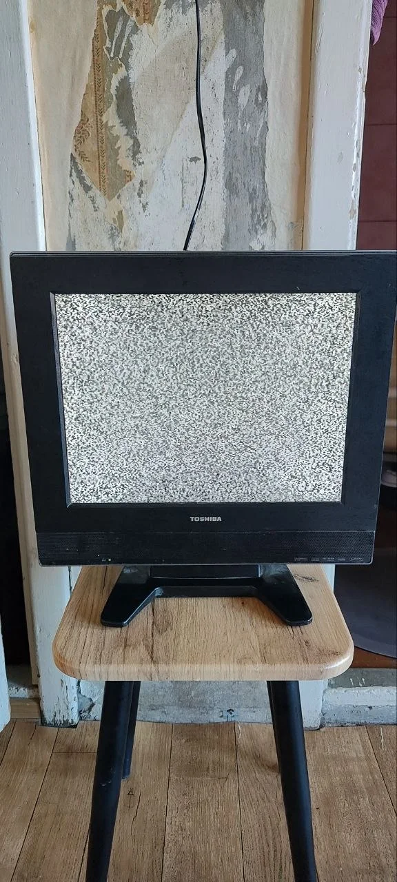 Продам телевизор Toshiba на запчасти - изображение 1