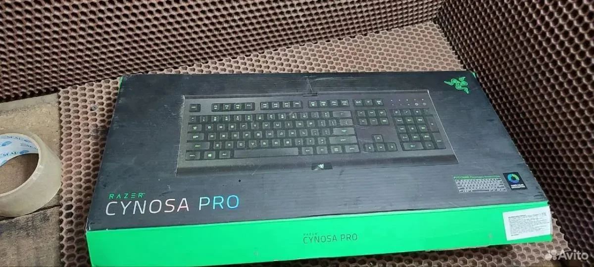Клавиатура Razer Cynosa Pro на з/п - миниатюра 2