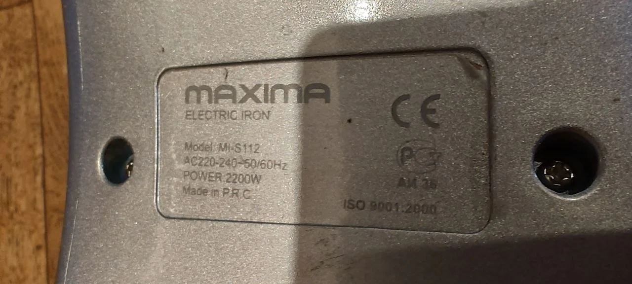 Утюг Maxima MI-S112 - миниатюра 2