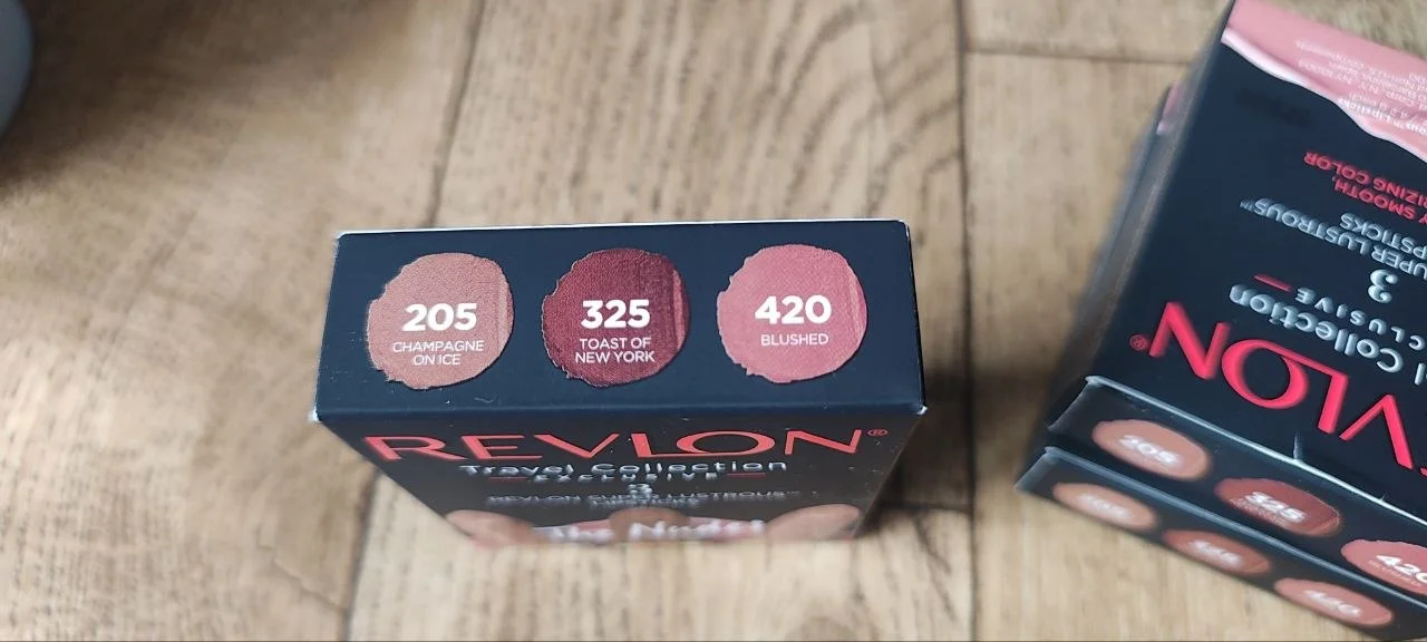 Revlon помада - миниатюра 2