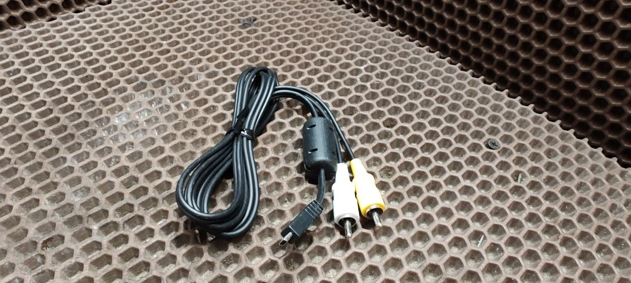 Кабель USB mini на 2 RCA -тюльпаны -1,5м - изображение 1