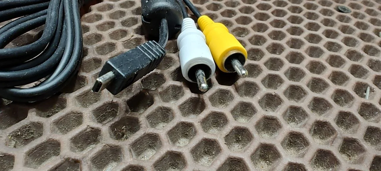 Кабель USB mini на 2 RCA -тюльпаны -1,5м - миниатюра 2