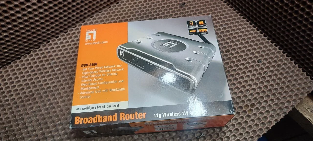 Роутер wi-fi маршрутизатор Level One WBR-3408 - миниатюра 2