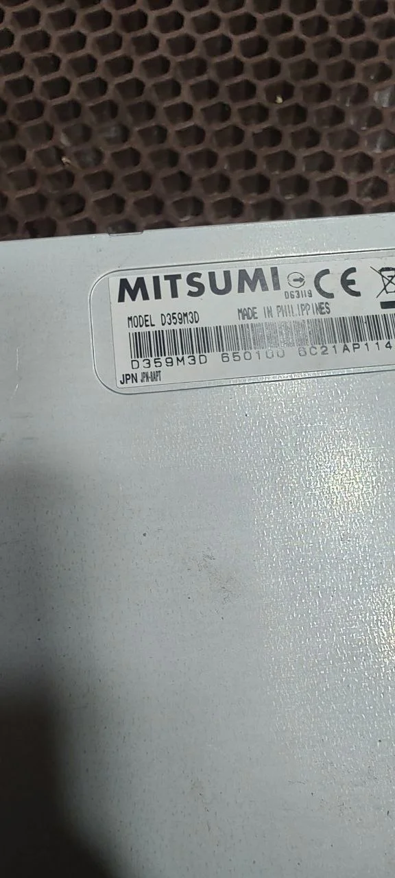 Привод для дискеты mitsumi D359M30 - миниатюра 2