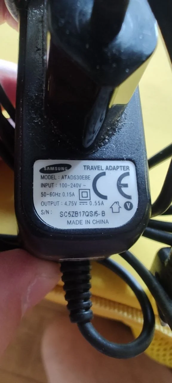 Зарядное устройство Samsung - миниатюра 2